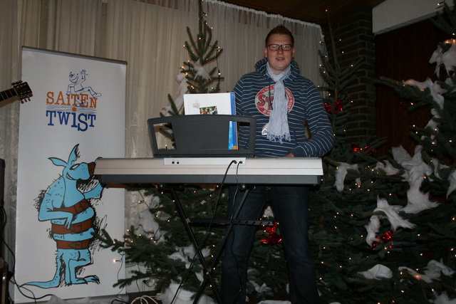 gal/2010/2010 Saitentwist Weihnachtsfeier Schwimmverein AEGIR 26.11/2010 Saitentwist Weihnachtsfeier Schwimmver Aegir 26.11. 007.jpg